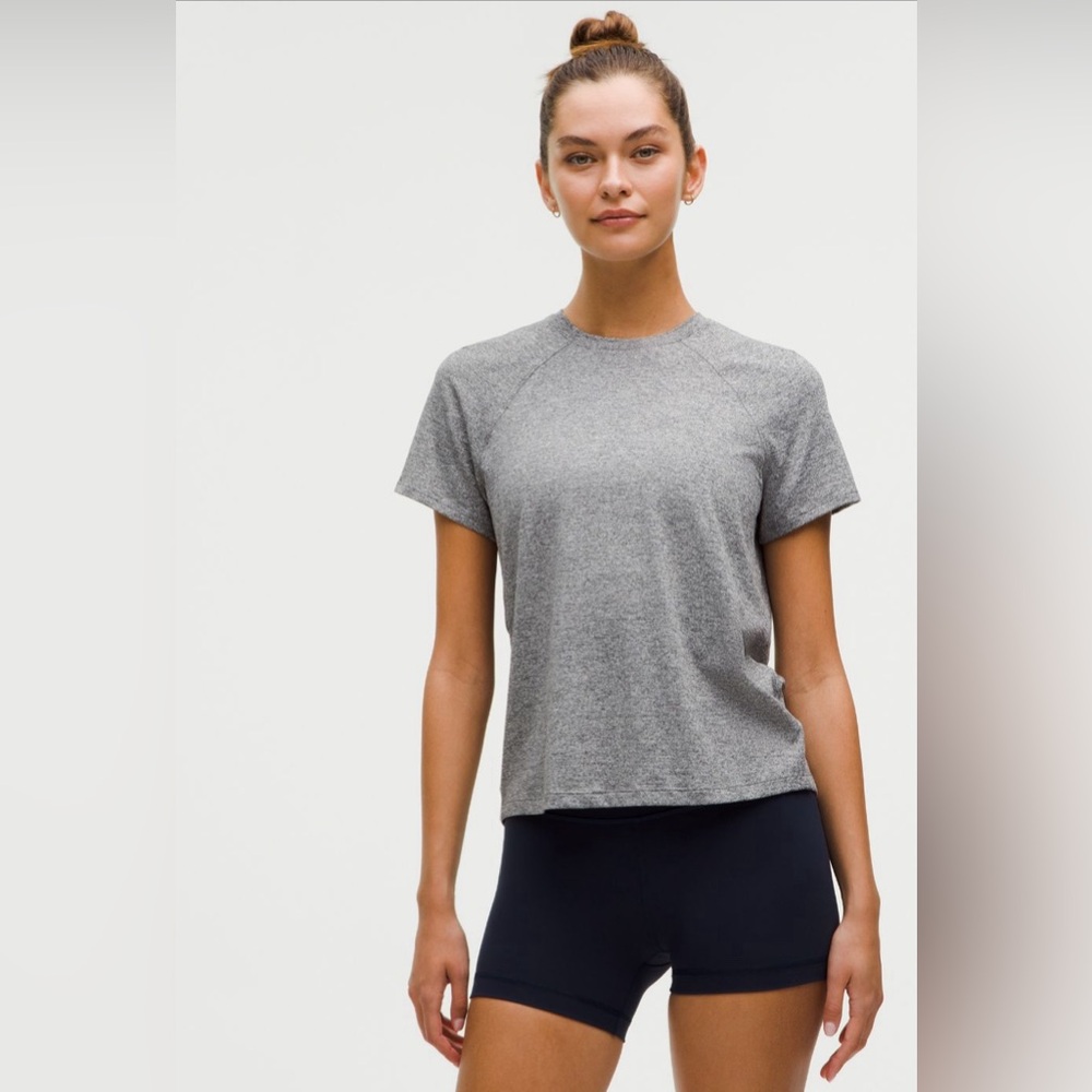 License to train classic fit T-shirt